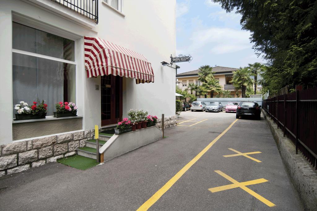 Hotel Rialto Riva del Garda Esterno foto